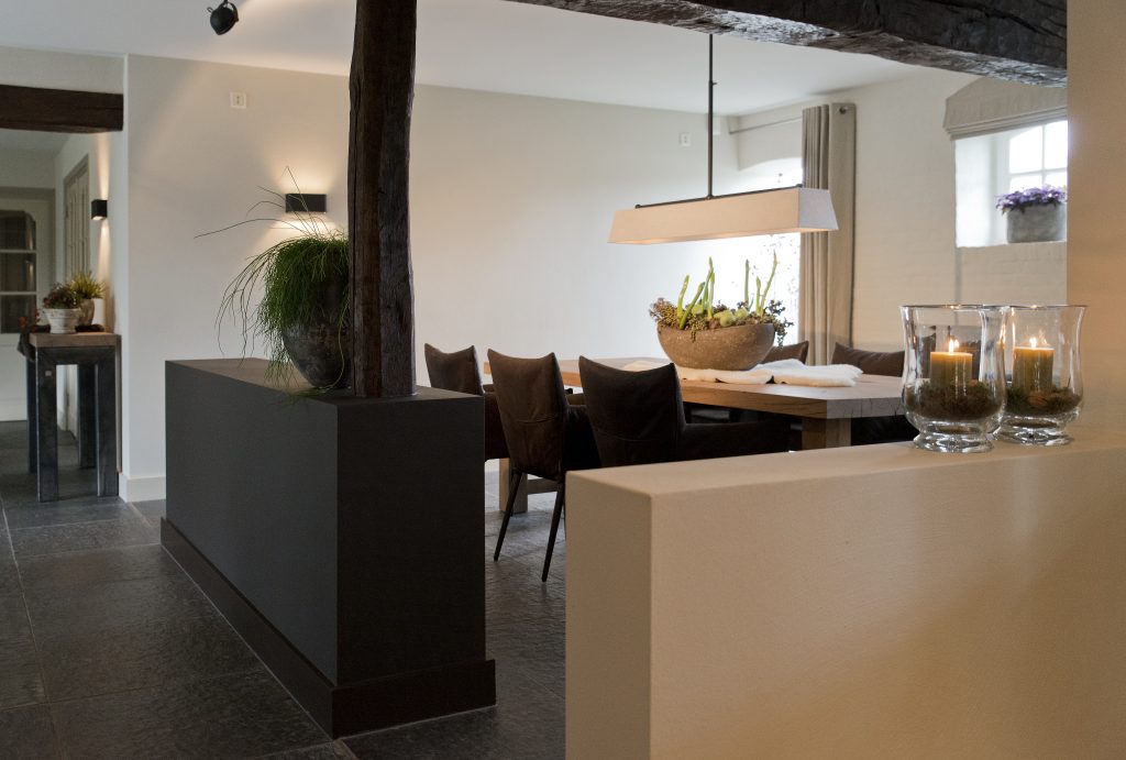 4296 - Building Colours